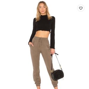 Majorelle black crop top